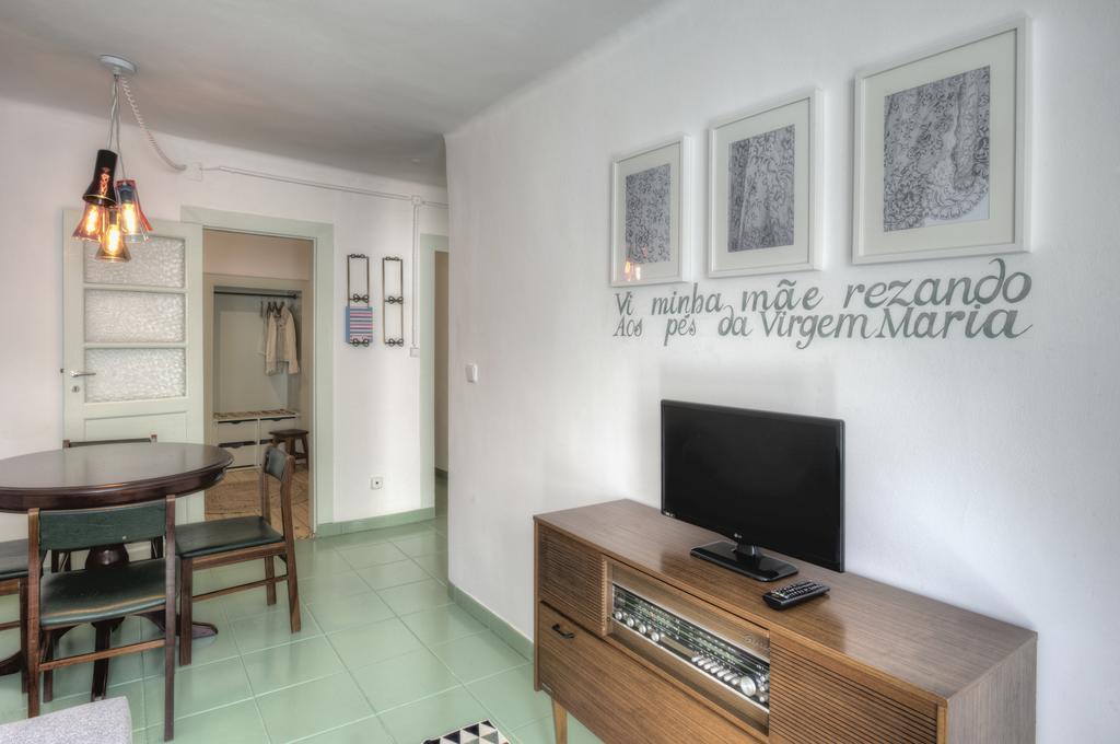 Stay Local In Alfama! Alice Central Home, Near River Лиссабон Экстерьер фото
