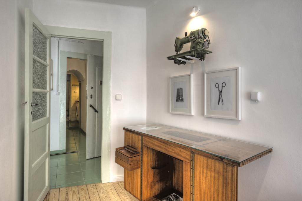 Stay Local In Alfama! Alice Central Home, Near River Лиссабон Экстерьер фото